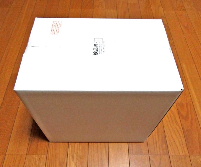 酸素発生器の箱