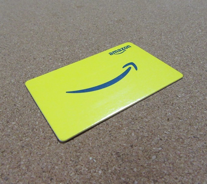 イエローフルーツミニ封筒Amazonギフトカード（斜め）